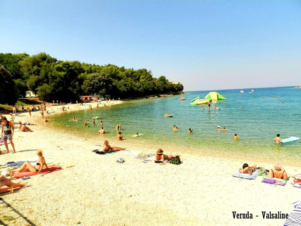 Apartment Mon Cheri-Located In A Quiet Neighbourhood Near Beaches Free Parking Póla Kültér fotó